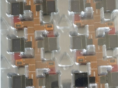 铼宝0.42寸PM-OLED屏白光高反射率图2